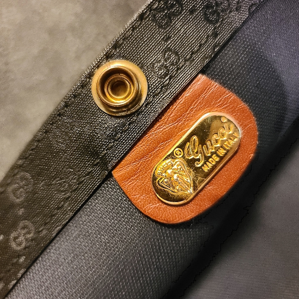 VINTAGE GUCCI TOTE - Picture 12 of 15